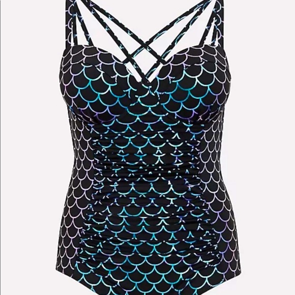❌SOLD❌Torrid Iridescent Strappy back Mermaid One Piece  Swimsuit size 2 D/DD♥️ - Picture 2 of 12